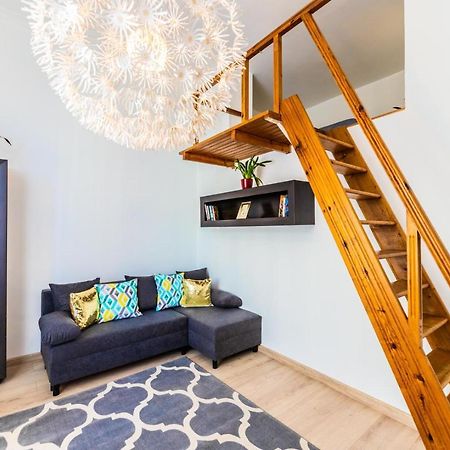 Apartament Z Antresola Przy Rynku Apartment Wroclaw Luaran gambar